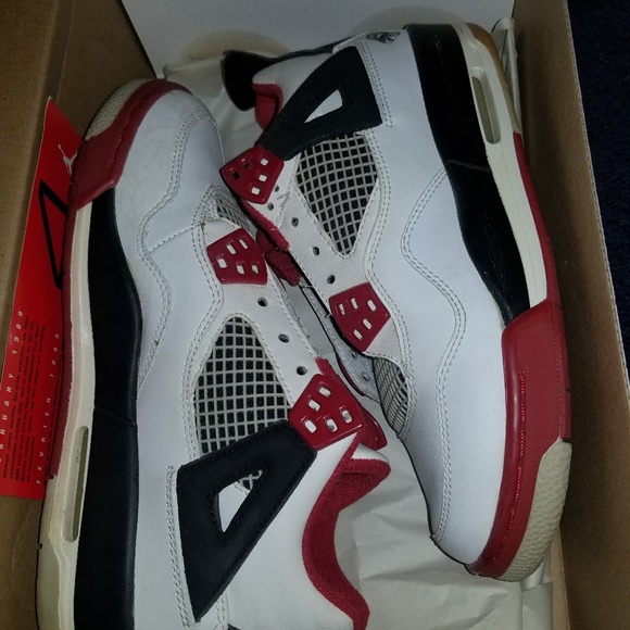 Retro Jordan #4 Limited edition: Brooklyn - Picture 2 of 3